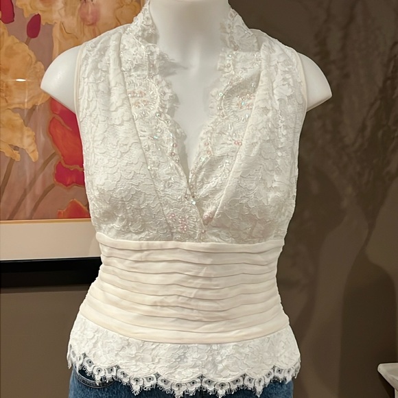 Tadashi Shoji Tops - TADASHI Lace & Beading Top Size 12